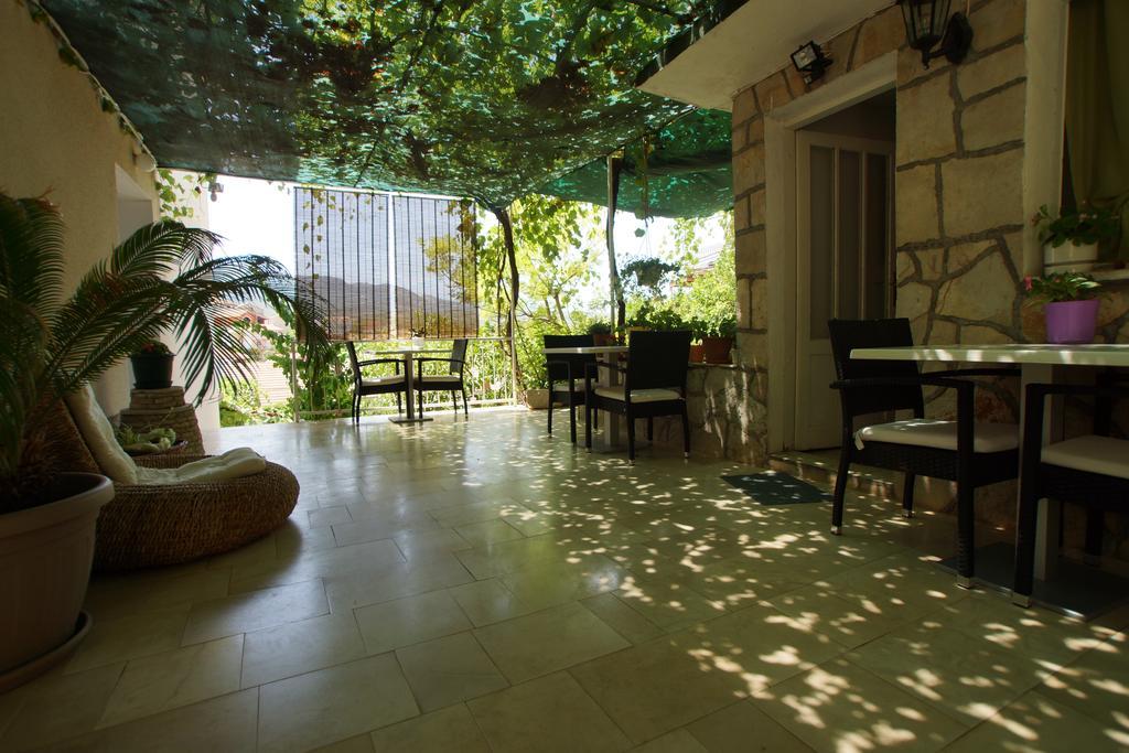 Villa Volga Jelsa  Luaran gambar