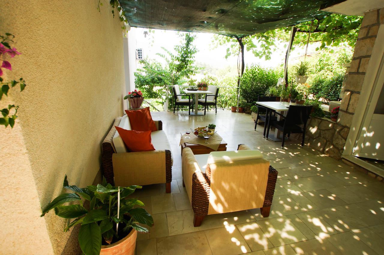 Villa Volga Jelsa  Luaran gambar